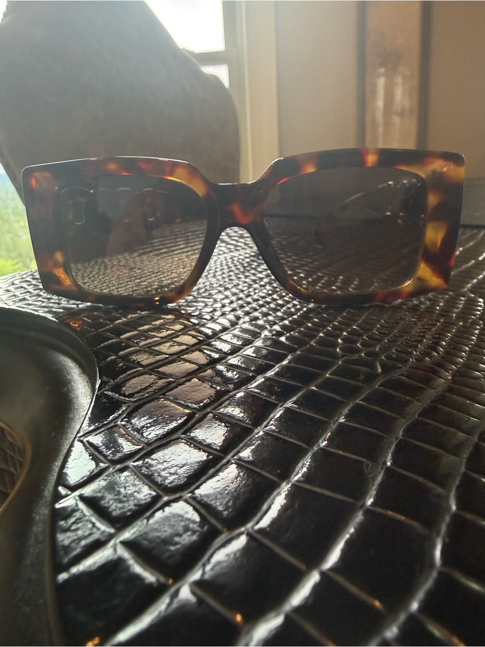 Tortoiseshell Square Sunglasses - Women